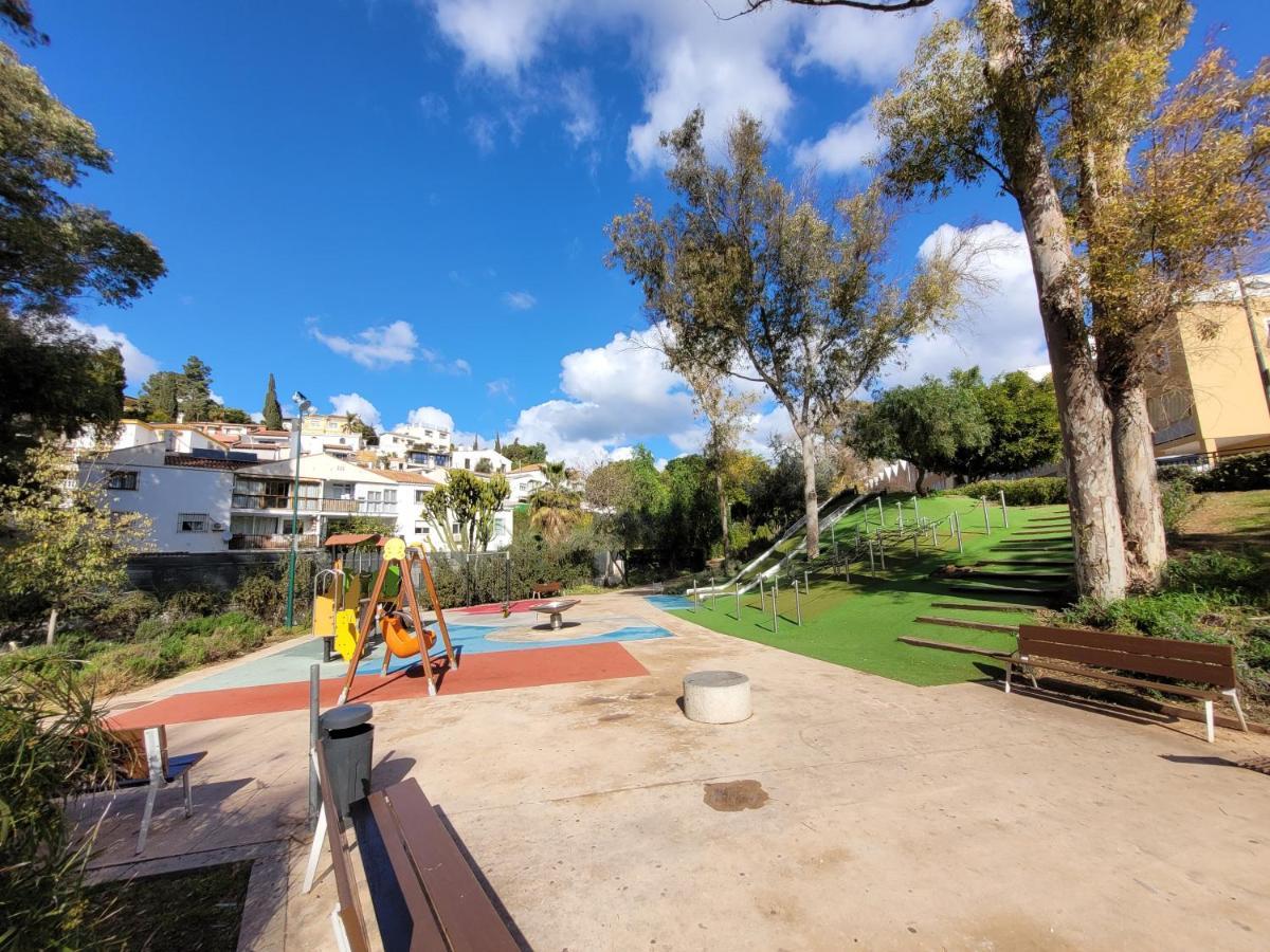 "Cozy Loft", Terrace, Parking And Swimming Pool Lägenhet Málaga Exteriör bild