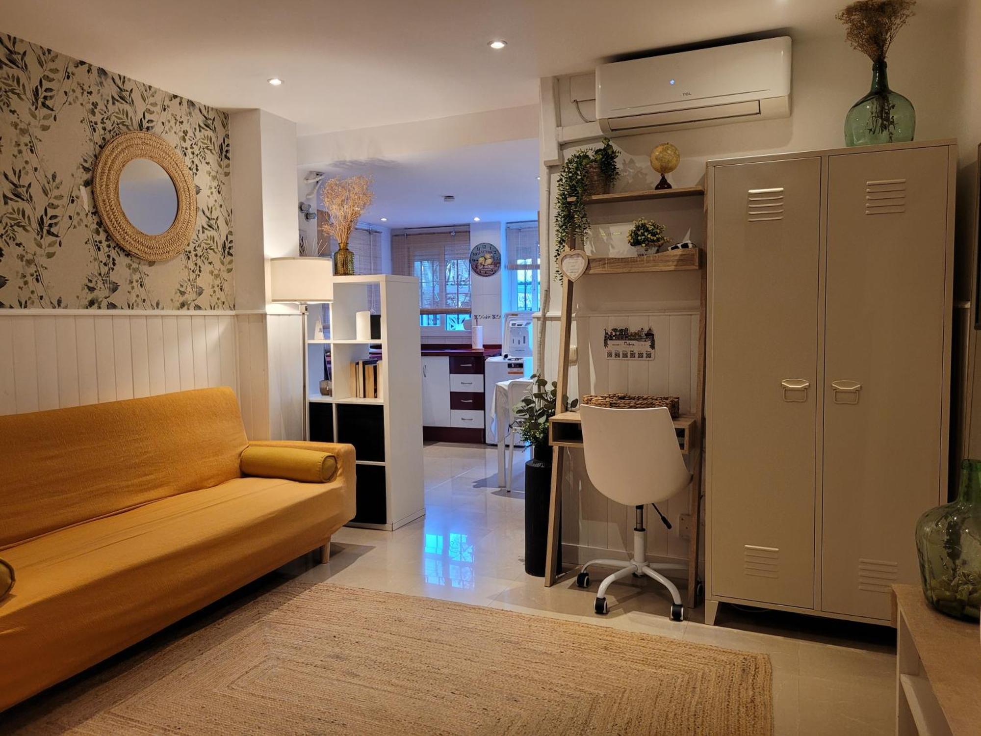 "Cozy Loft", Terrace, Parking And Swimming Pool Lägenhet Málaga Exteriör bild
